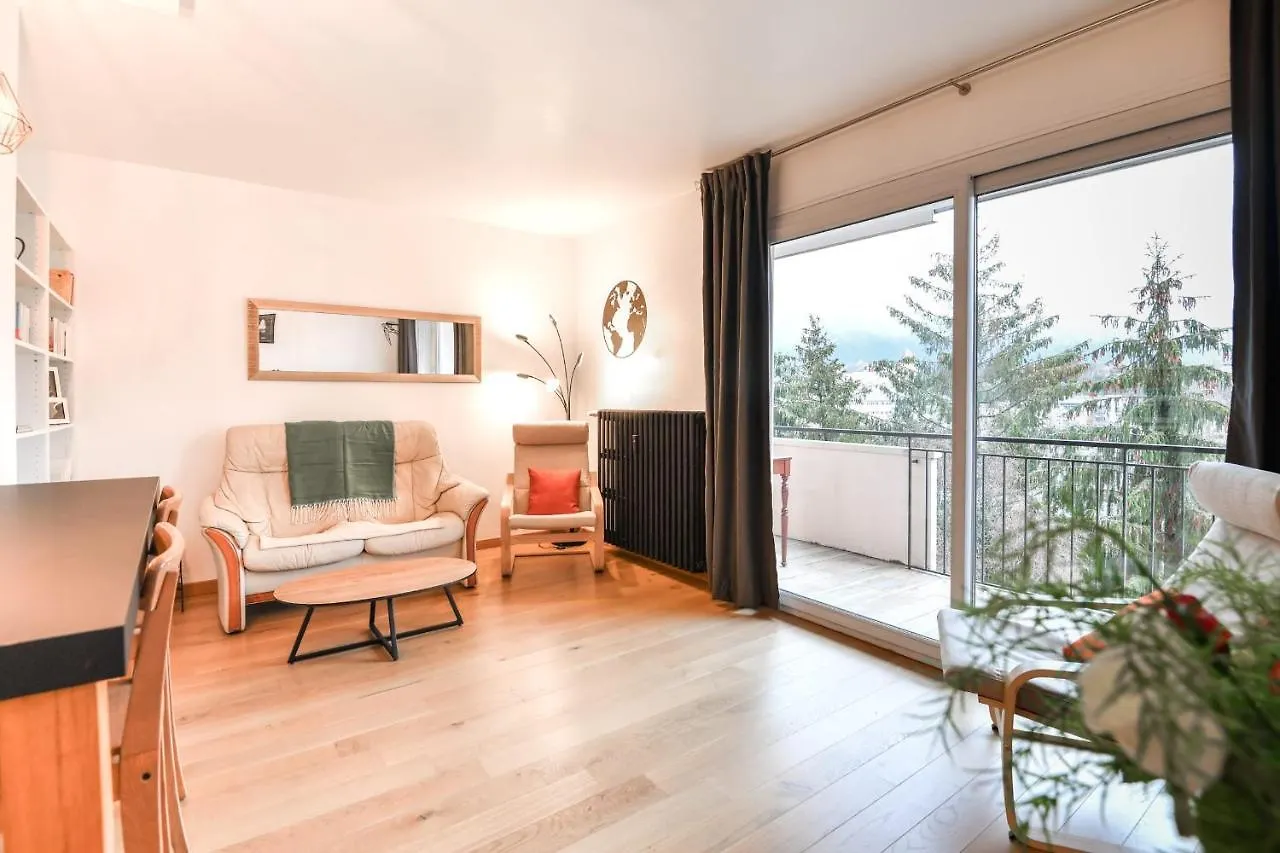 Nice Apartment With Balcony Very Close To The City Center Annecy 0*,  France